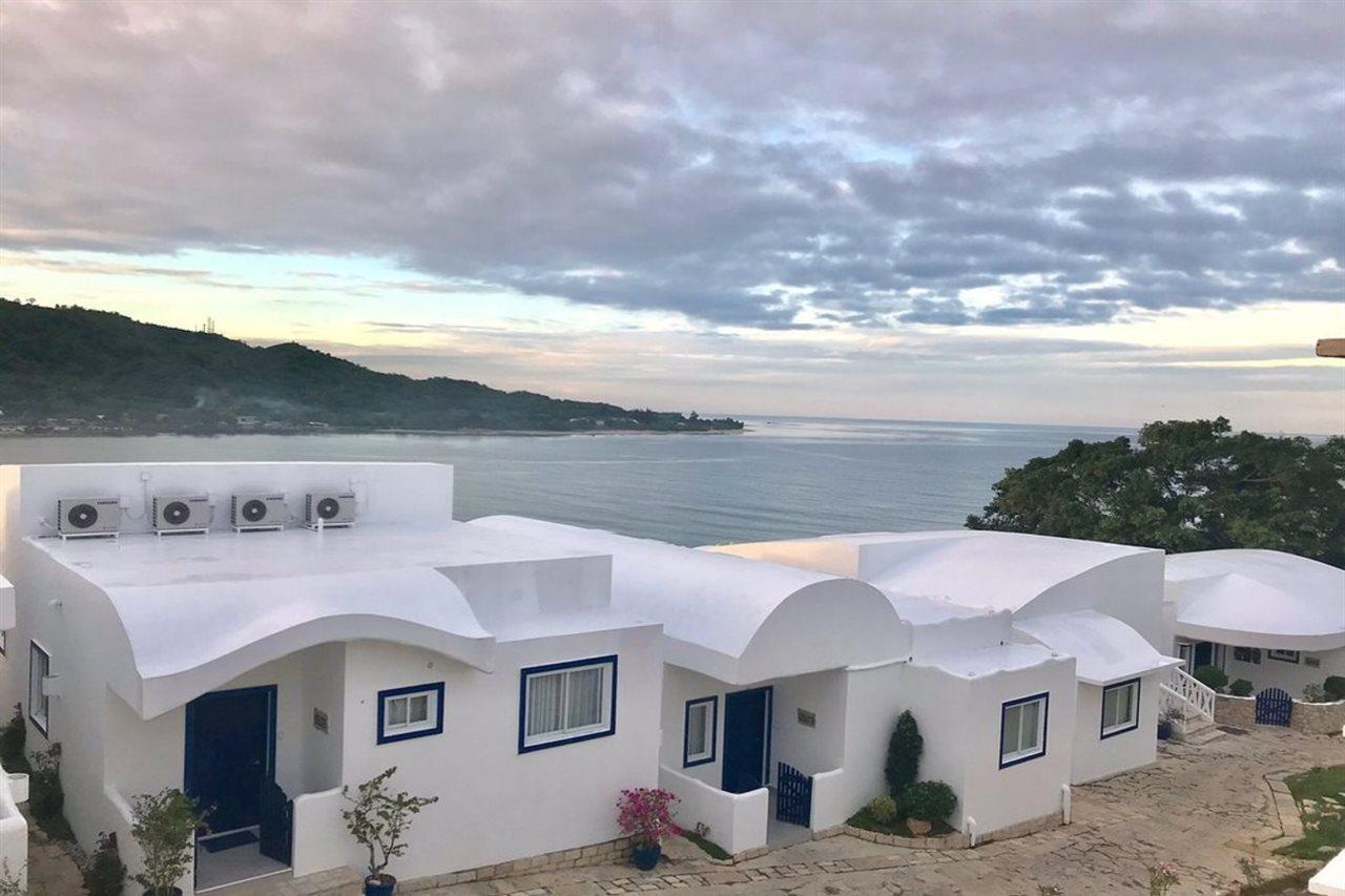 Vitalis Villas Ilocos Bagian luar foto